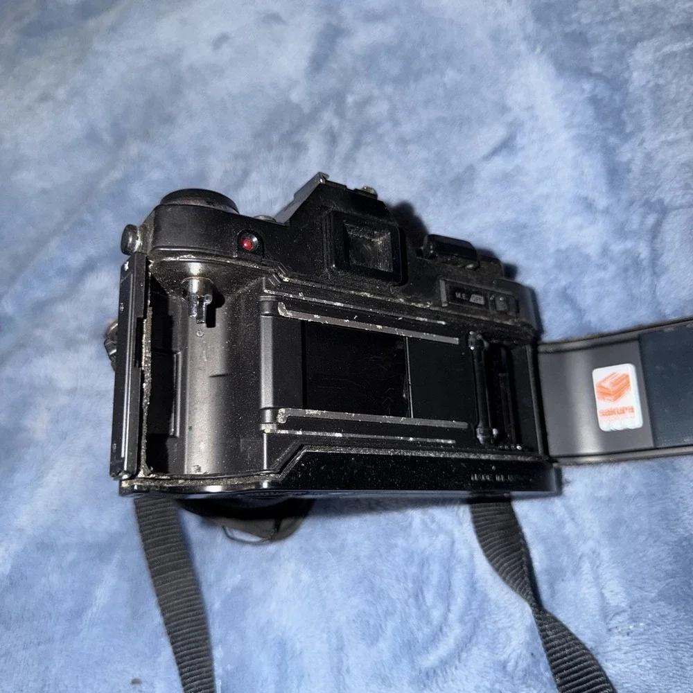 Konica Autoreflex T4‎ SLR, 50mm F1.7 Lens